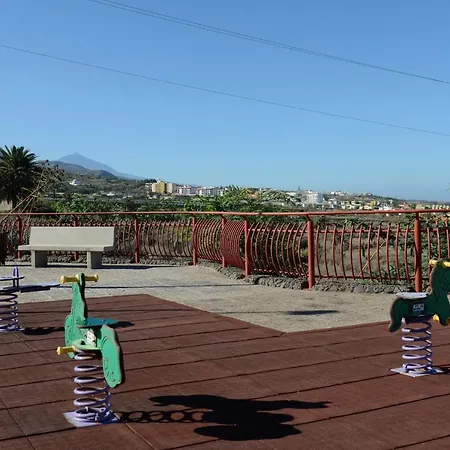Urbanizacion Montalmar Holiday home Bajamar (La Laguna)